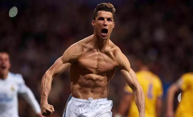 在现代足球 在现代足球