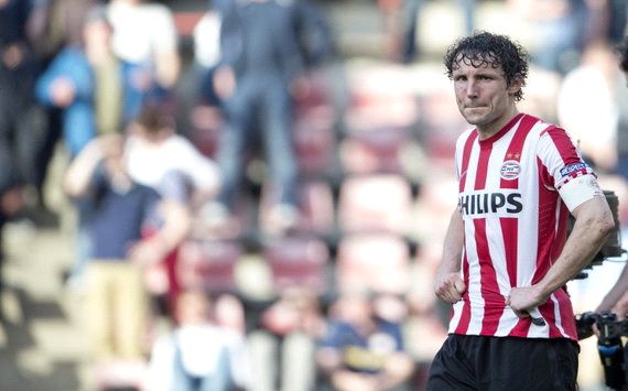 对于球迷和 对于球迷和